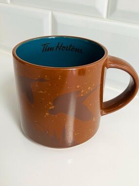 Tim Hortons 2017 Limited Edition Mug no.017 Canadian Geese Brown & Blue ceramic